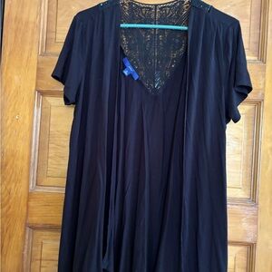 Apt 9 short sleeve with lace accent in back cardigan style cover up. Size XL